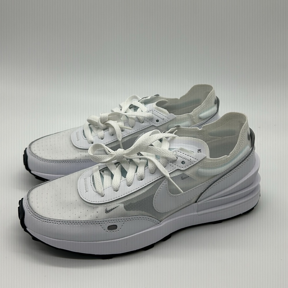 New Nike Waffle One Women’s White Athletic Running Shoes DC2533-103 NWOB - Picture 4 of 5